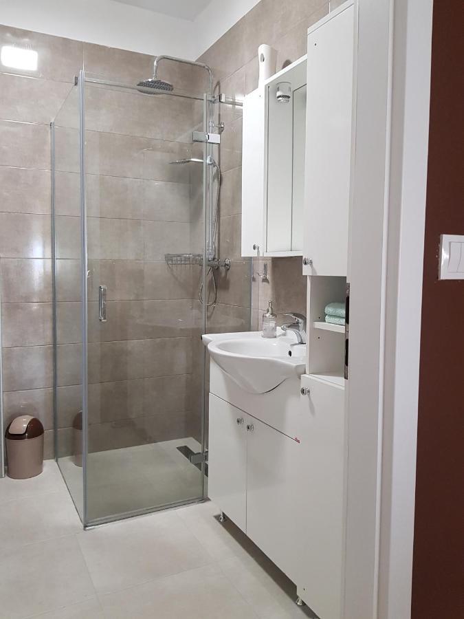 Apartmani Milutin Brodarica (Sibenik-Knin) Exterior foto